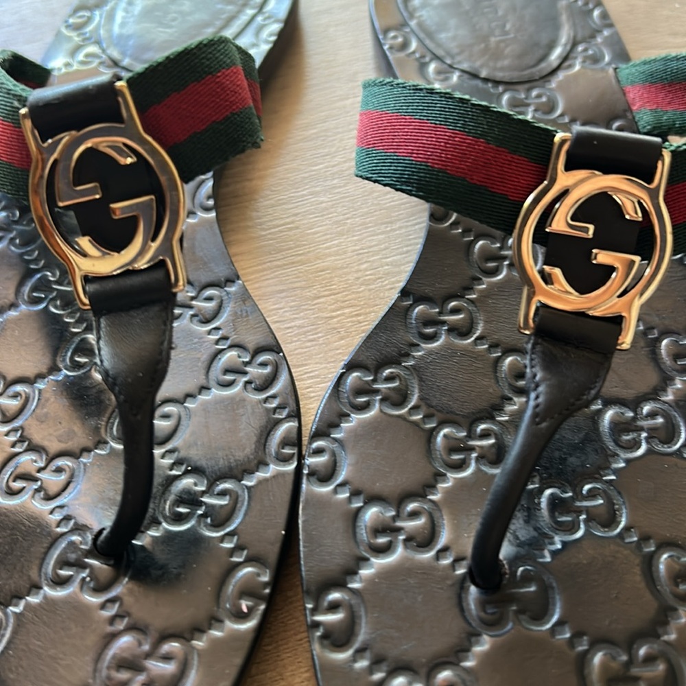 Gucci Interlocking GG Thong Black Leather Flat Flip Flop Thong Sandal IT 39.5 - Picture 8 of 12